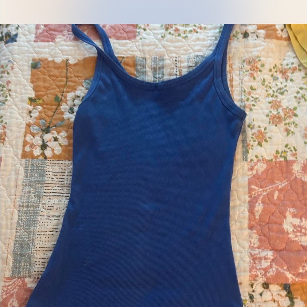 Blue Ribbed Tank Top - Picture 3 of 3